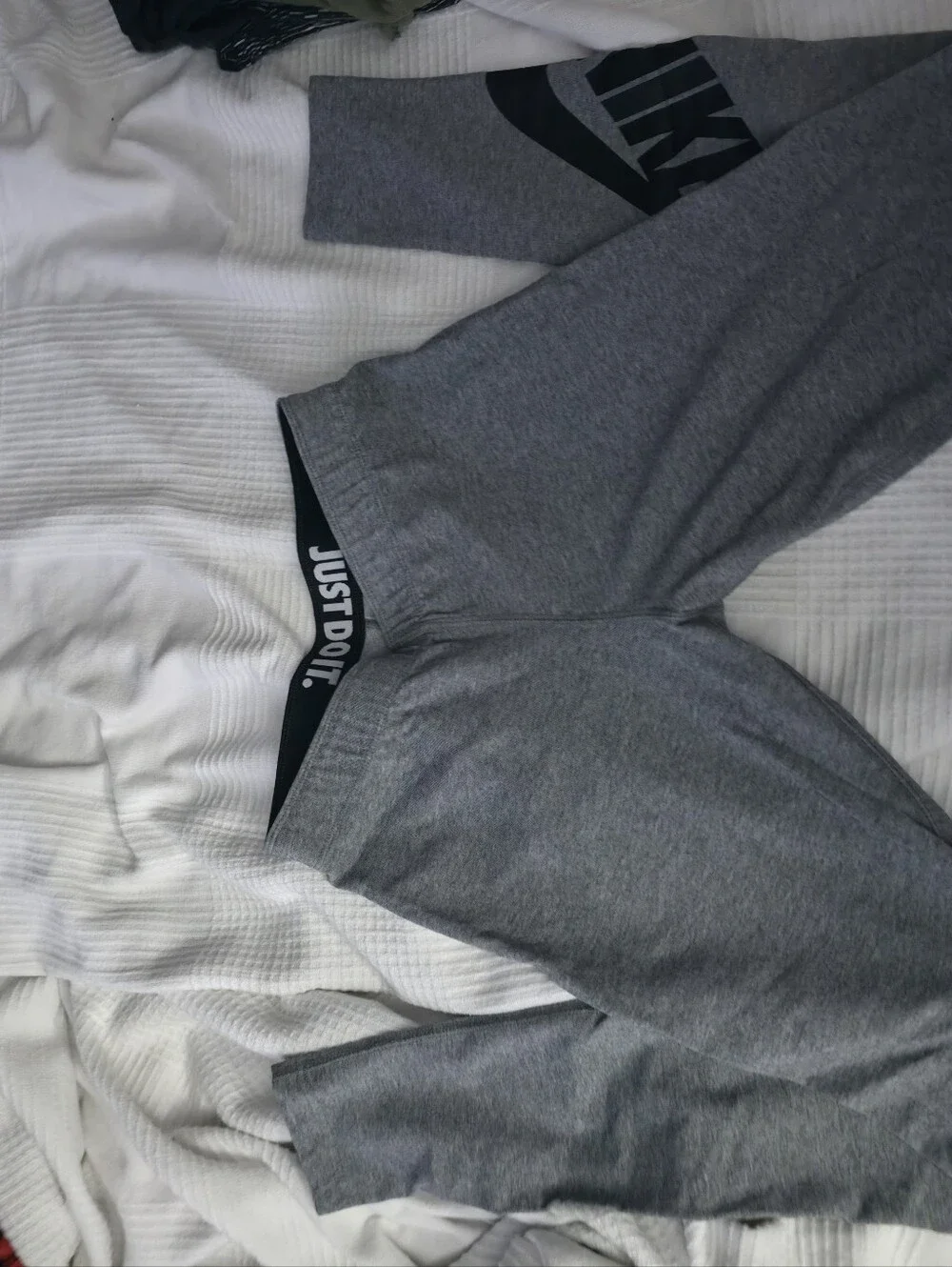 Women Nike Stretch Leggings Pack - Red, Olive, Black, Gray